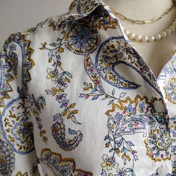 Chico's Linen Button Up Shirt Pastel Paisley White Coastal Classic Size Medium - Picture 4 of 14